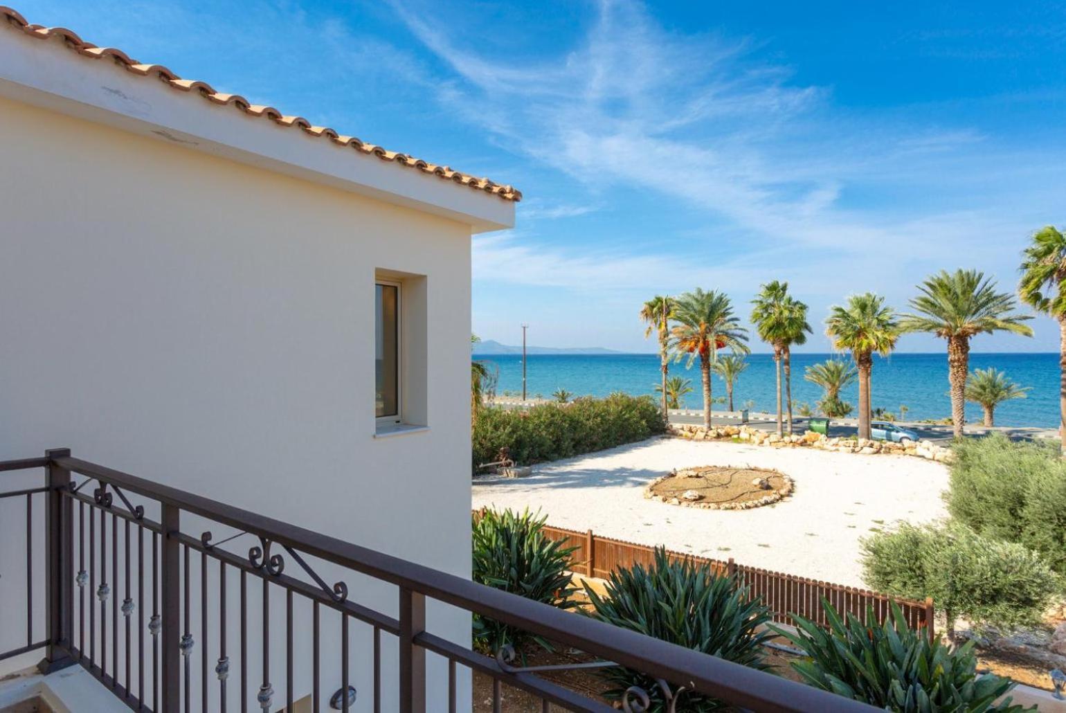 Villa Seashore One Пафос Екстер'єр фото