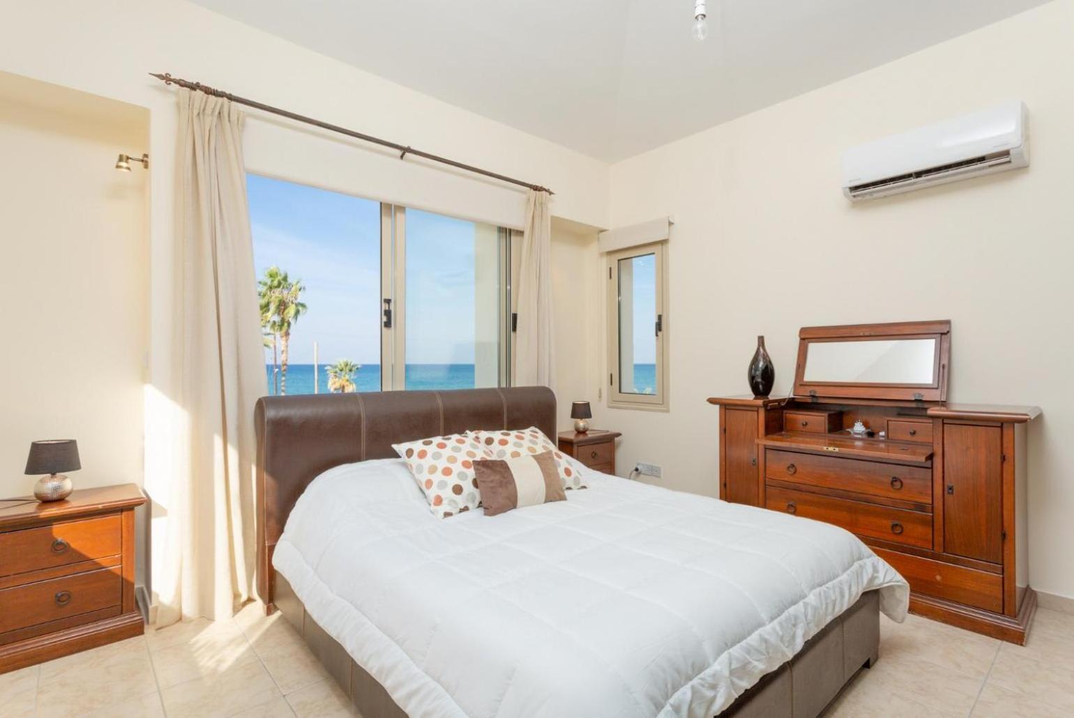 Villa Seashore One Пафос Екстер'єр фото