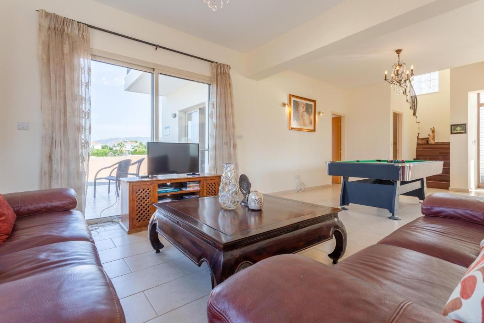 Villa Seashore One Пафос Екстер'єр фото