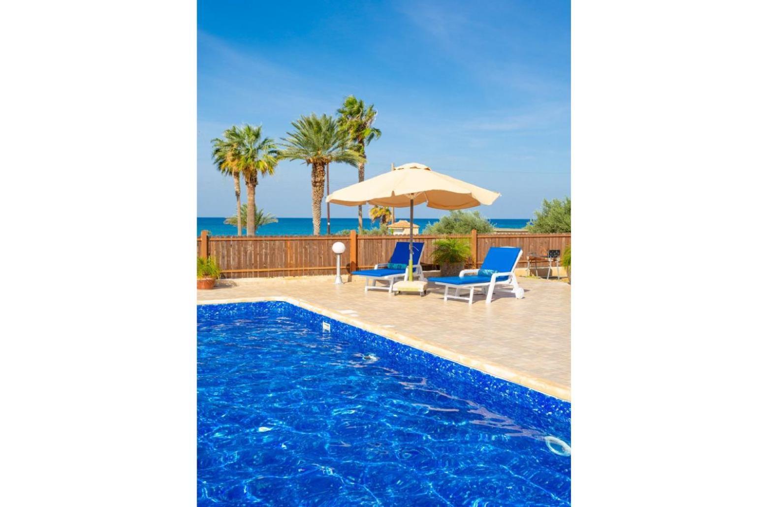 Villa Seashore One Пафос Екстер'єр фото